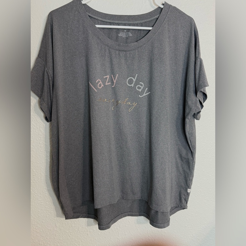 Danskin XL woman’s gray top